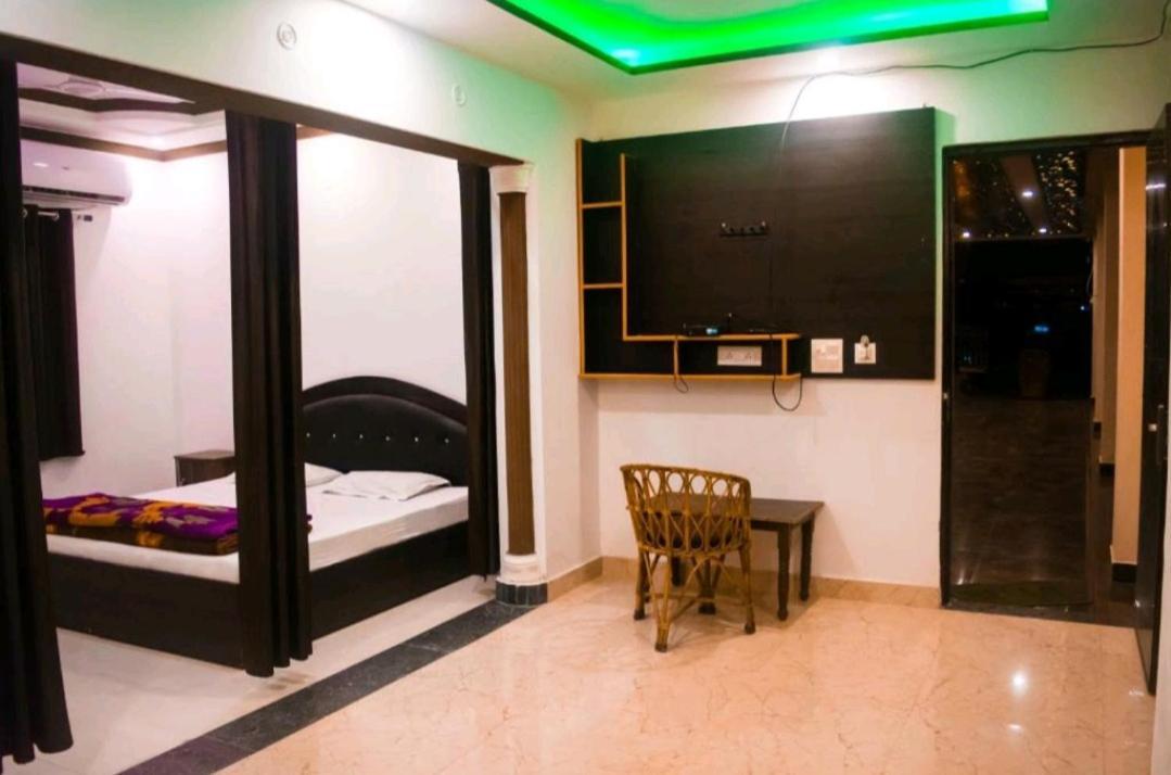 Hostel Flying Penguin Rishīkesh Zewnętrze zdjęcie